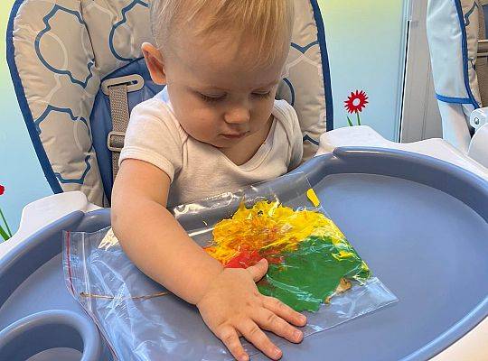 ŚWIEŻA PORCJA WIADOMOŚCI Z NASZEJ ŻŁOBKOWEJ RODZINKI