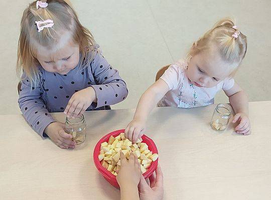 ŚWIEŻA PORCJA WIADOMOŚCI Z NASZEJ ŻŁOBKOWEJ RODZINKI