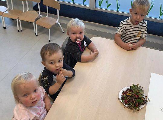 ŚWIEŻA PORCJA WIADOMOŚCI Z NASZEJ ŻŁOBKOWEJ RODZINKI