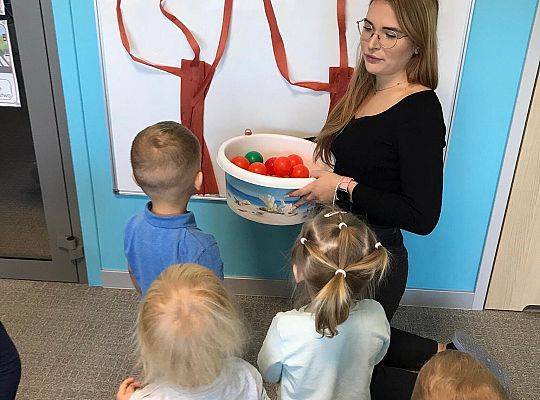 ŚWIEŻA PORCJA WIADOMOŚCI Z NASZEJ ŻŁOBKOWEJ RODZINKI