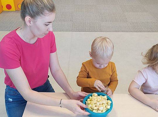 ŚWIEŻA PORCJA WIADOMOŚCI Z NASZEJ ŻŁOBKOWEJ RODZINKI