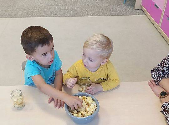 ŚWIEŻA PORCJA WIADOMOŚCI Z NASZEJ ŻŁOBKOWEJ RODZINKI