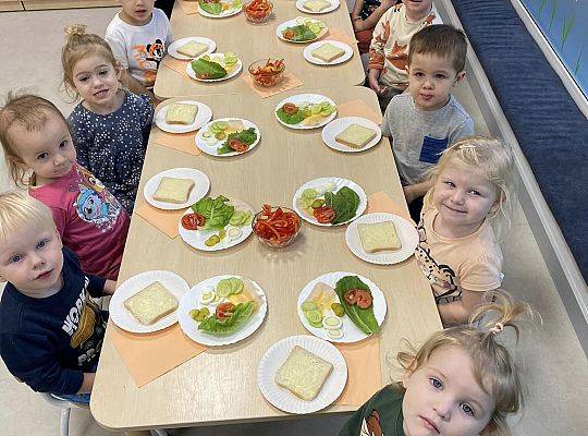 ZDROWO JEMY - ZDROWO ŻYJEMY