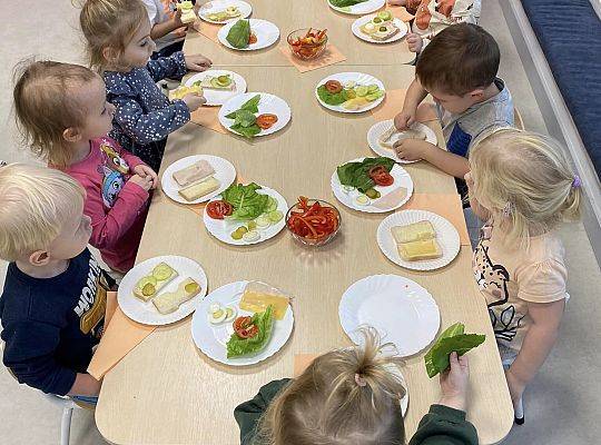 ZDROWO JEMY - ZDROWO ŻYJEMY