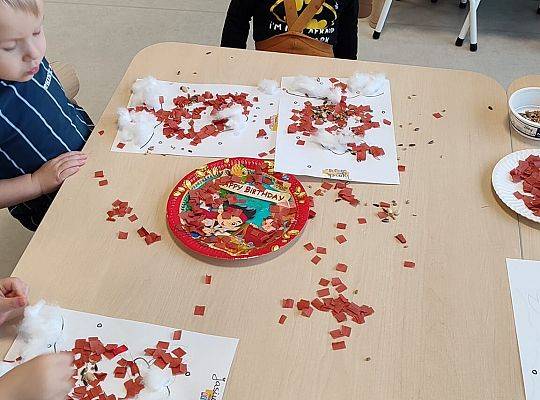 WOREK INFORMACJI Z GRUPY ELFIKÓW