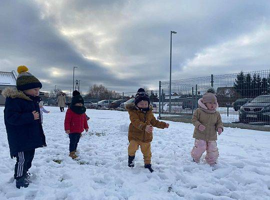 ZABAWY ZIMOWE W NASZYM ŻŁOBKU