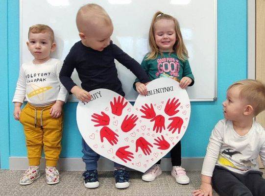 DZIEŃ PEŁEN MIŁOŚCI