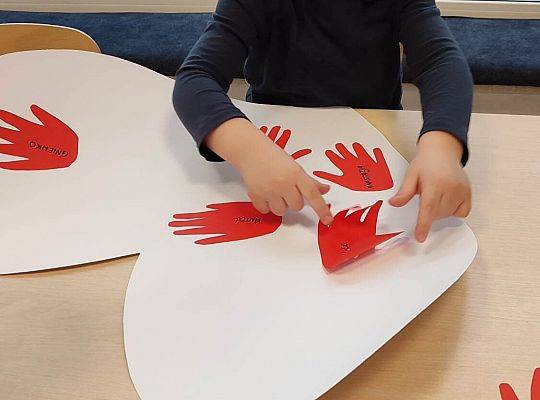 DZIEŃ PEŁEN MIŁOŚCI