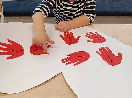 DZIEŃ PEŁEN MIŁOŚCI