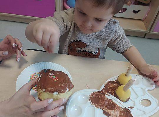 TŁUSTY CZWARTEK CZYLI SŁODKIE OBŻARSTWO