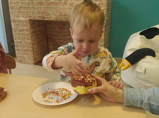 TŁUSTY CZWARTEK CZYLI SŁODKIE OBŻARSTWO