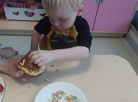 TŁUSTY CZWARTEK CZYLI SŁODKIE OBŻARSTWO