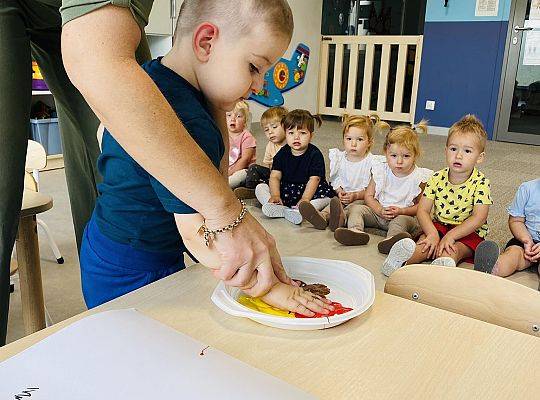 NASZ PIERWSZY DZIEŃ CHŁOPAKA W ŻŁOBKU